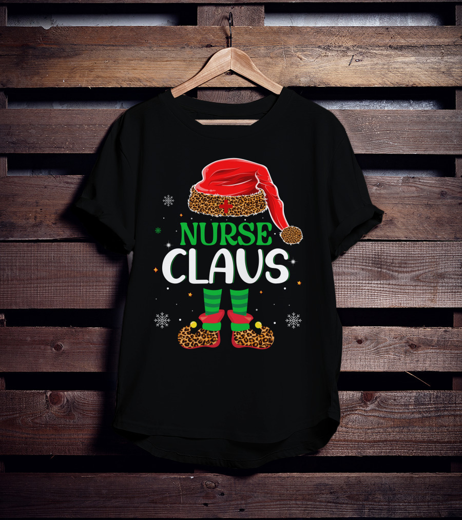 Nurse Claus Christmas Santa Hat Leopard Print Snowflakes T-Shirt
