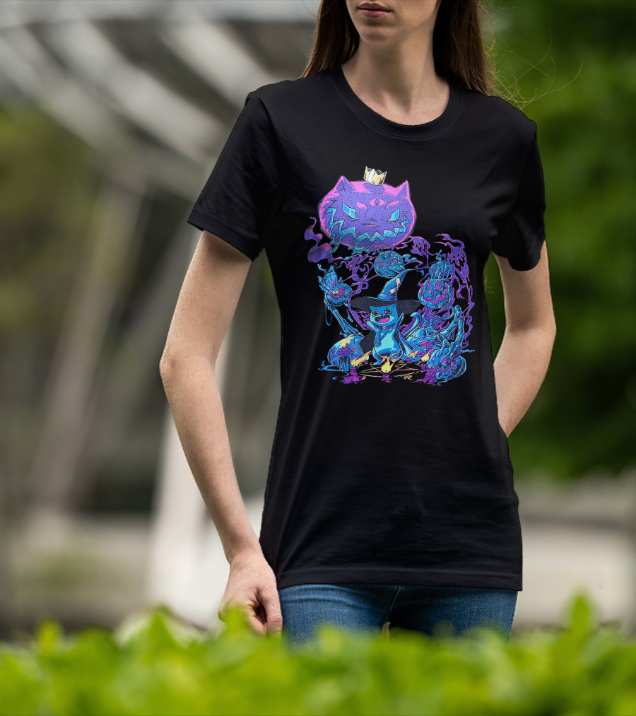 LIRIK HALLOWEEN Cat Wizard With Crown And Glowing Pumpkins T-Shirt