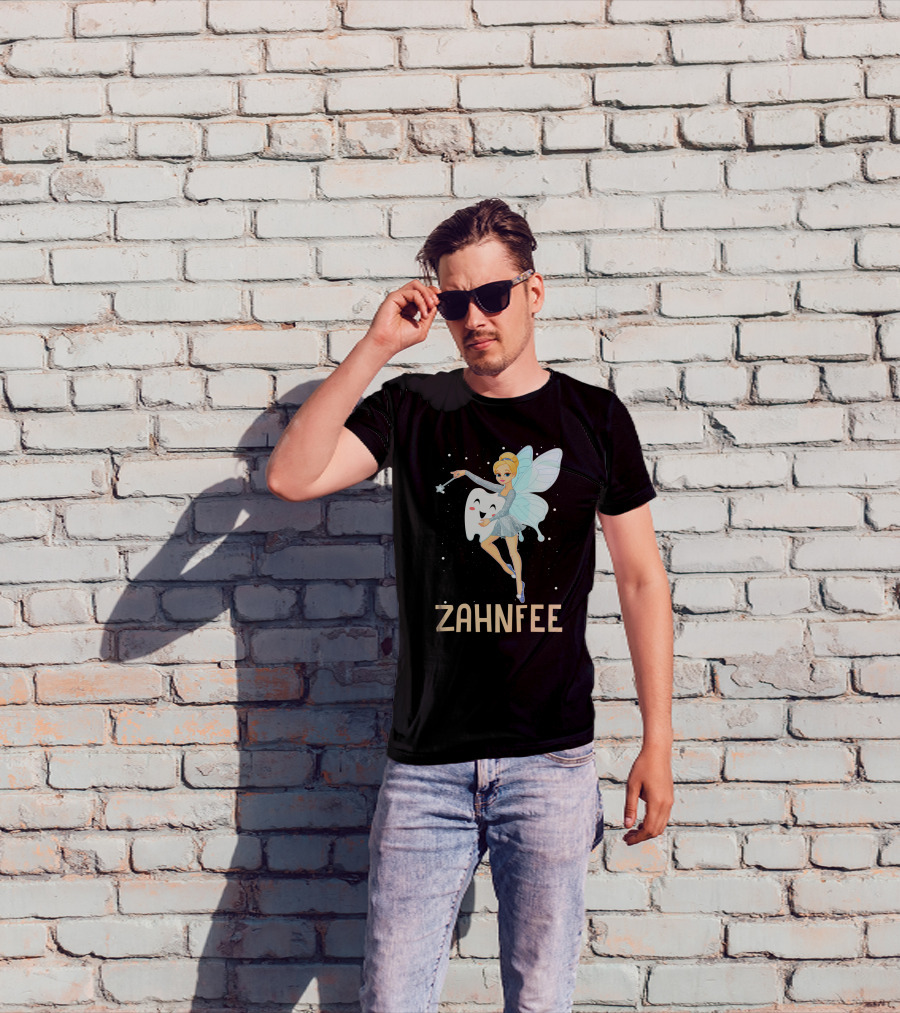 Zahnfee Fairy With Happy Tooth And Wand T-Shirt
