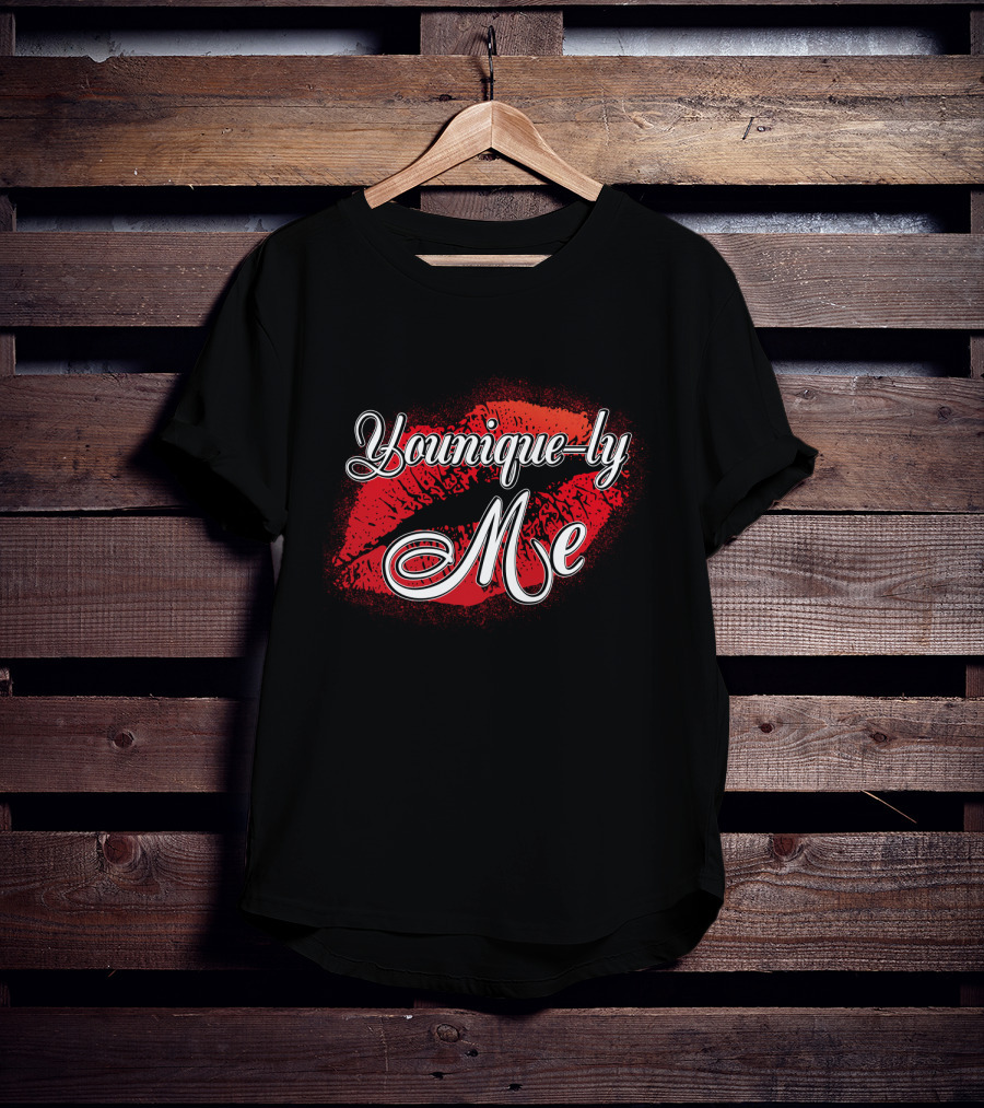 Younique-ly Me Red Lips Kiss T-Shirt