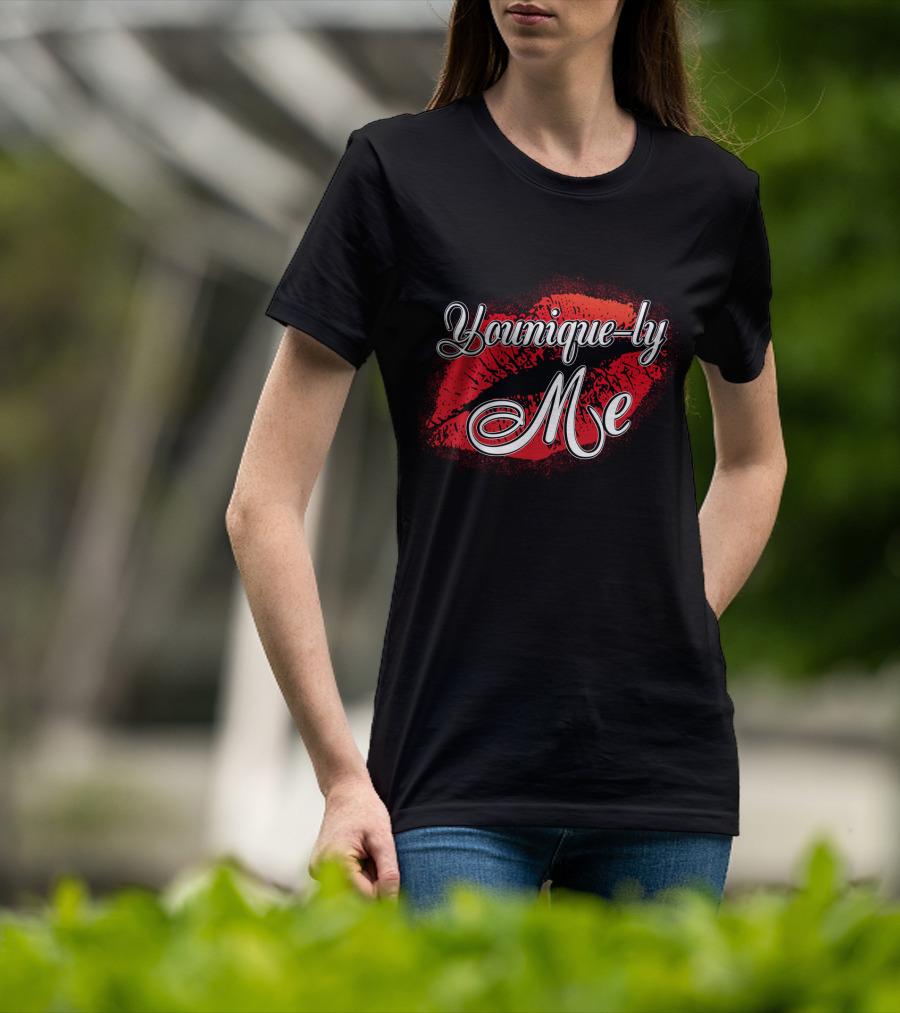 Younique-ly Me Red Lips Kiss T-Shirt