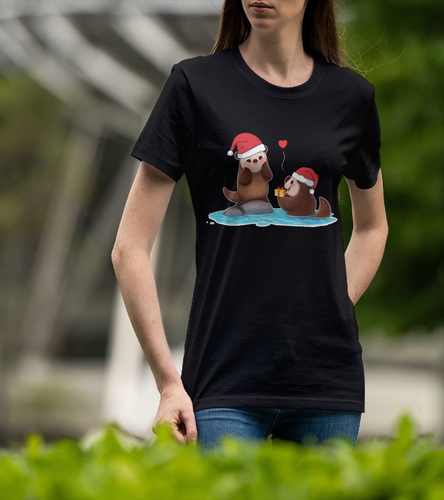 Cute Otter Santa With Gift And Heart On Ice T-Shirt