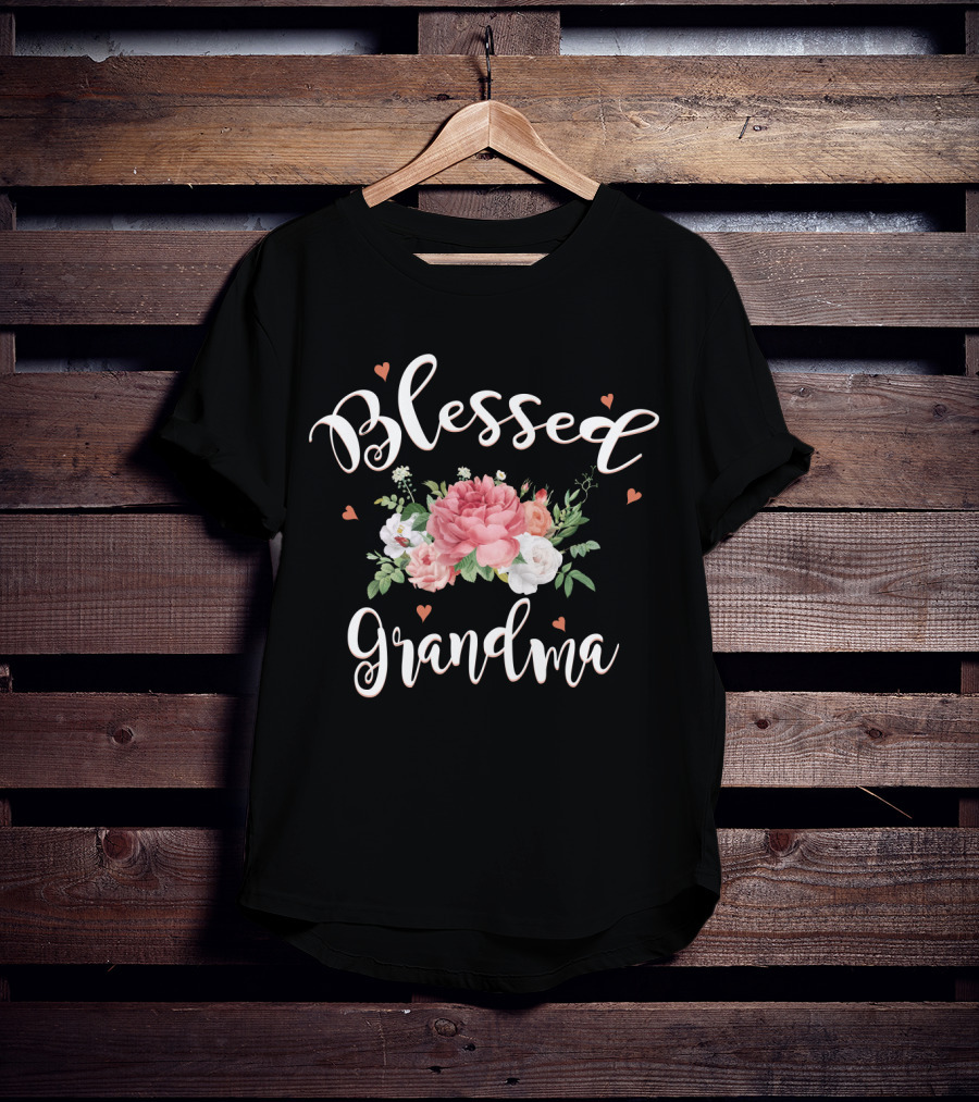 Blessed Grandma Floral Heart T-Shirt