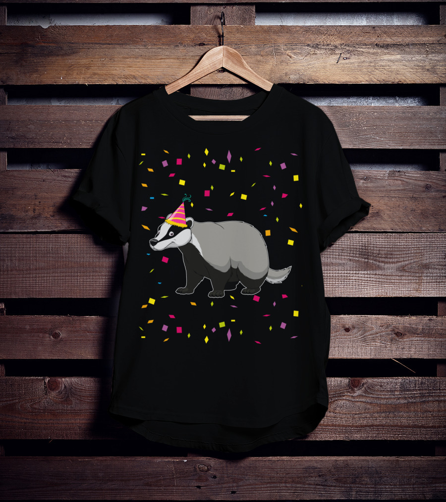 Funny Badger Birthday Party Hat Confetti T-Shirt