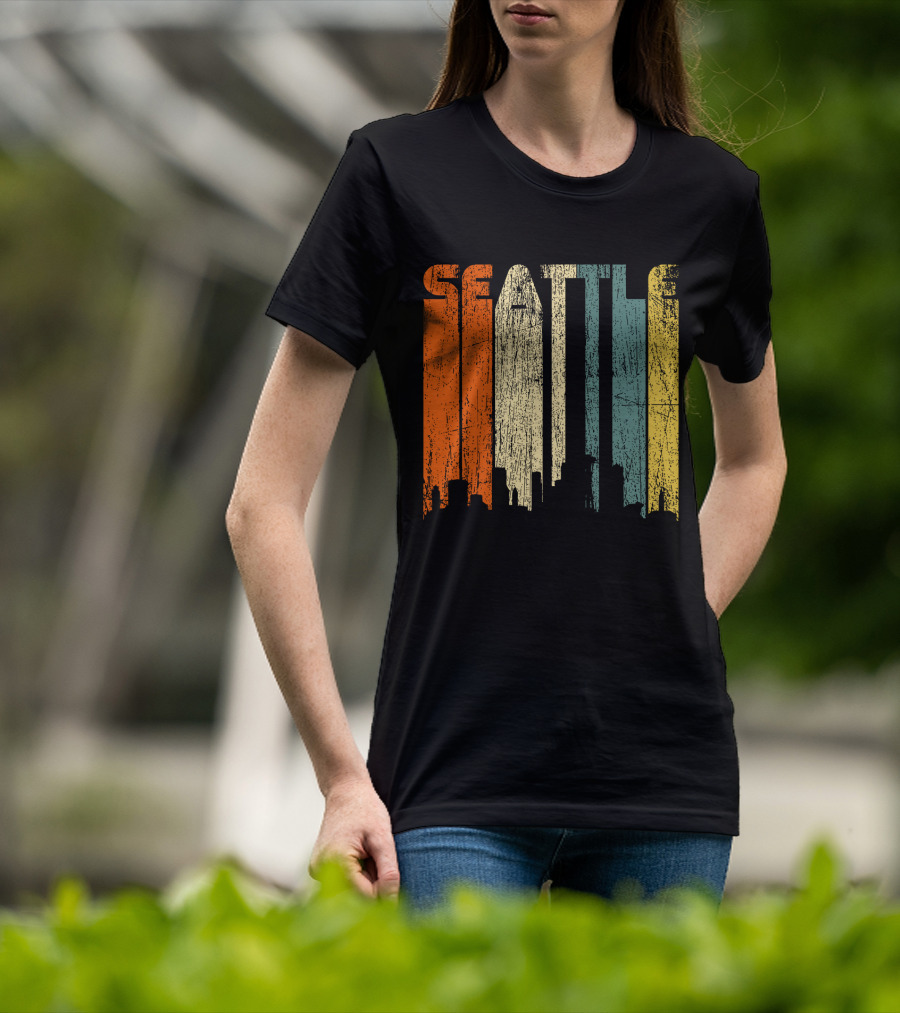 Seattle Vintage City Skyline Retro 70s T-Shirt