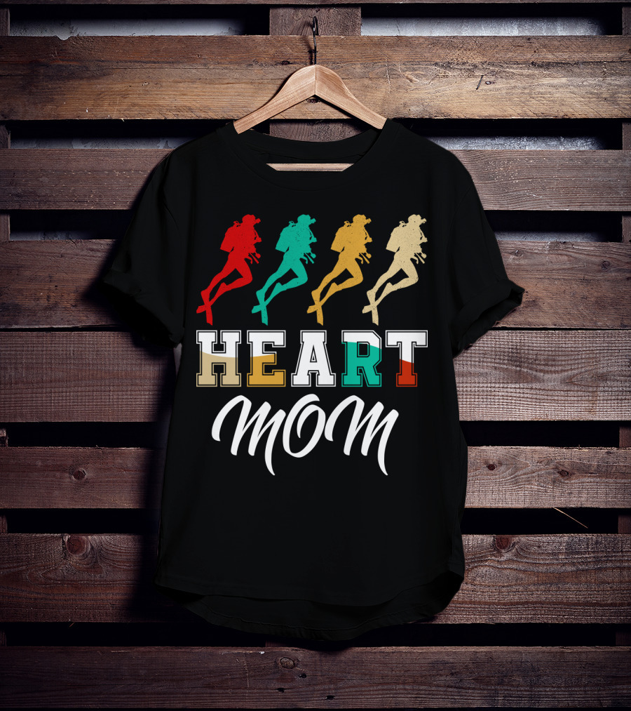 Heart Mom Scuba Diving T-Shirt