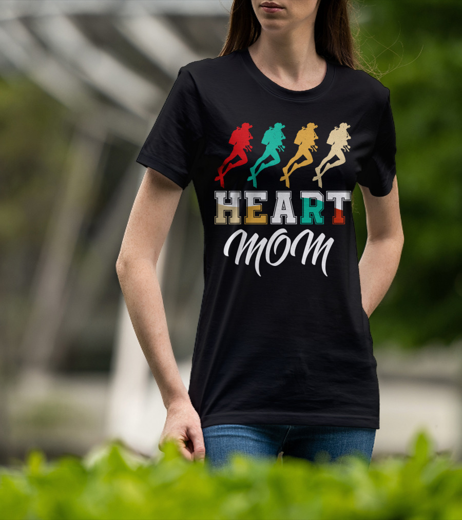 Heart Mom Scuba Diving T-Shirt