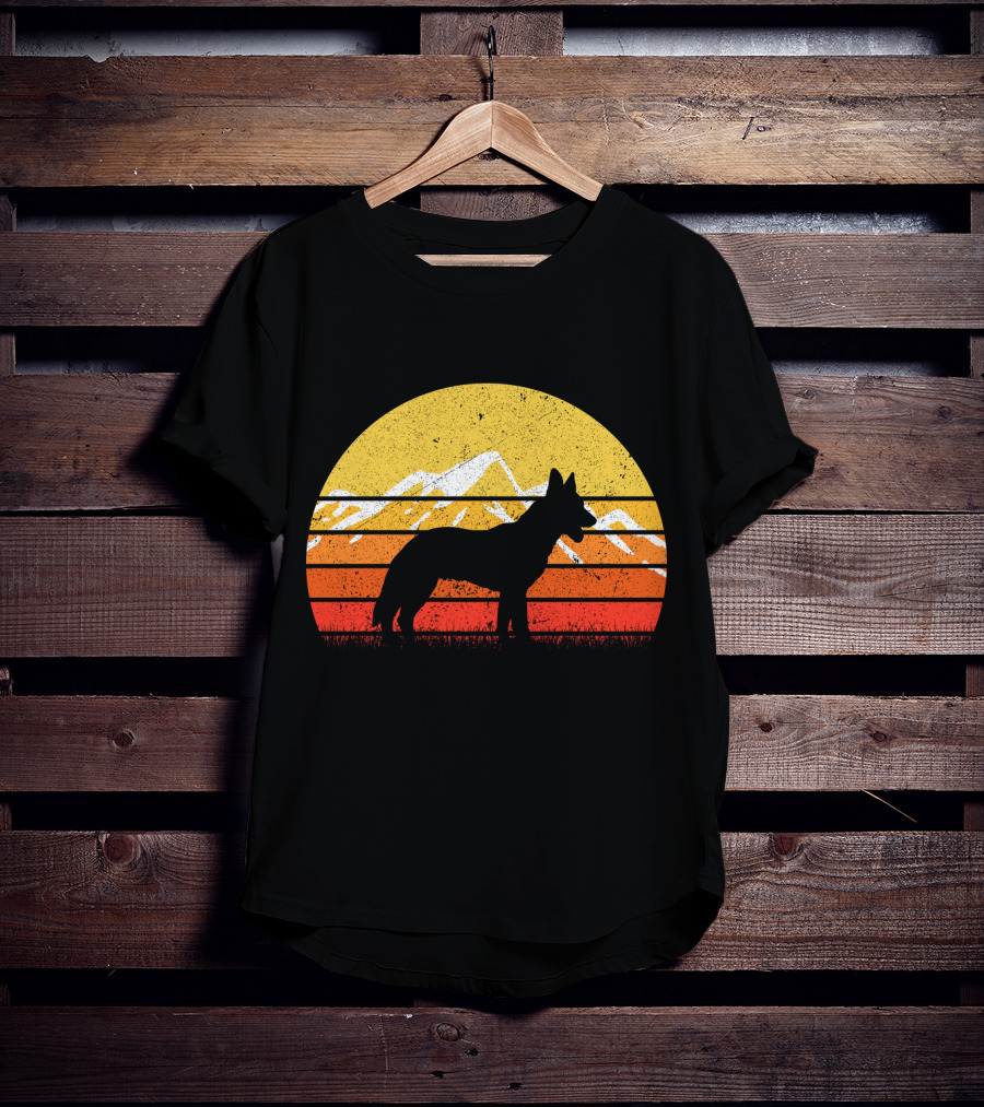 Retro Vintage Belgian Malinois Dog Sunset Mountain T-Shirt