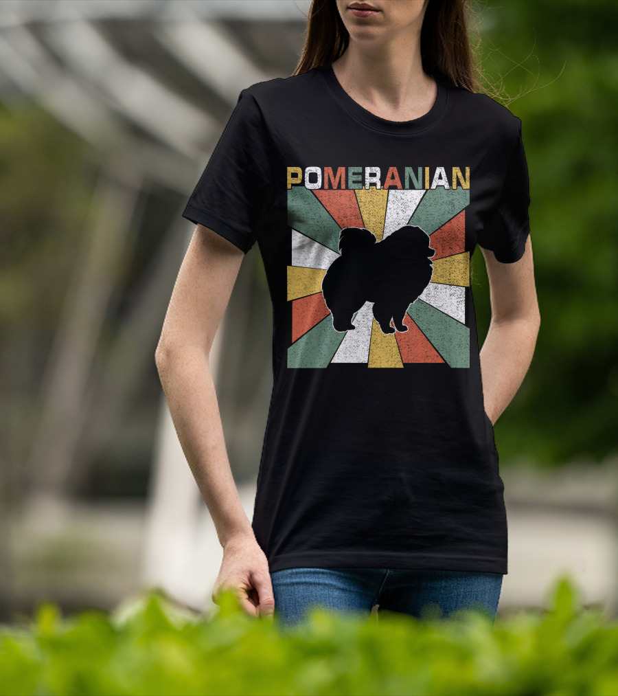 Pomeranian Dogs Retro 70s T-Shirt