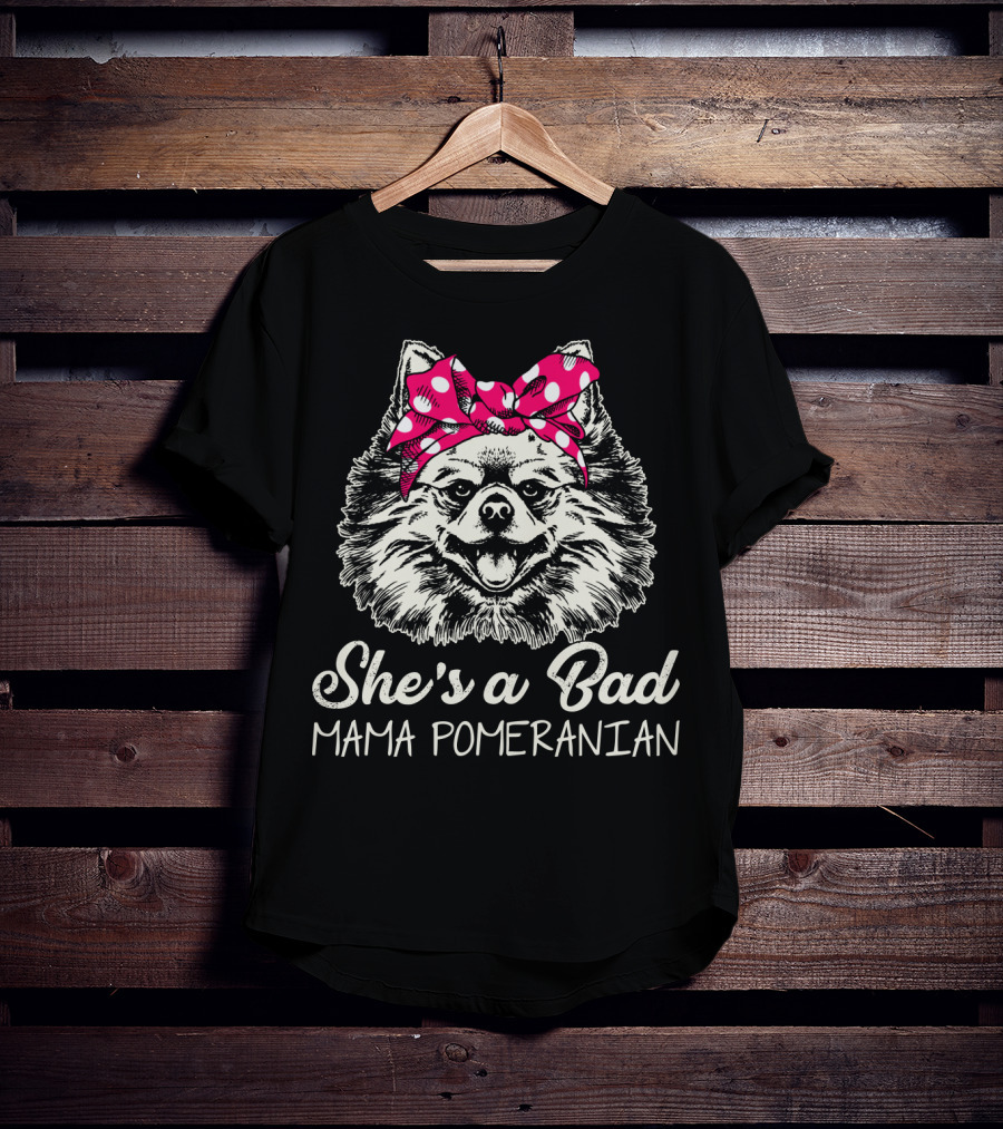 She's A Bad Mama Pomeranian Red Polka Dot Bow T-Shirt