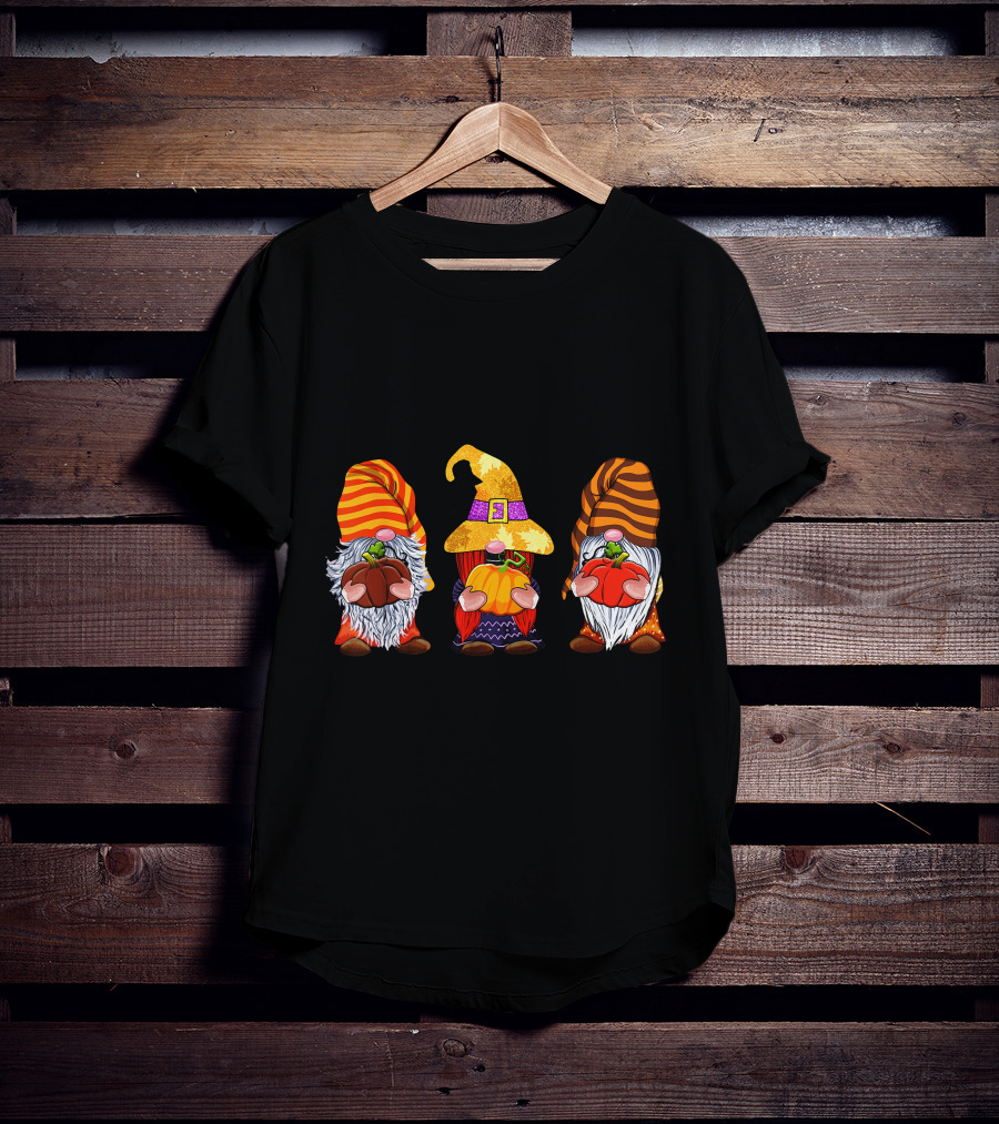Cute Halloween Gnomes Autumn Pumpkins Cozy Fall Holiday T-Shirt