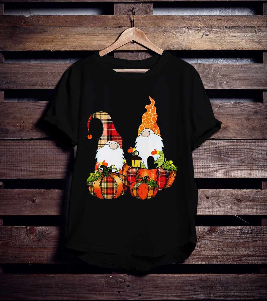 Cute Gnomes Halloween Funny Pumpkin Costume T-Shirt