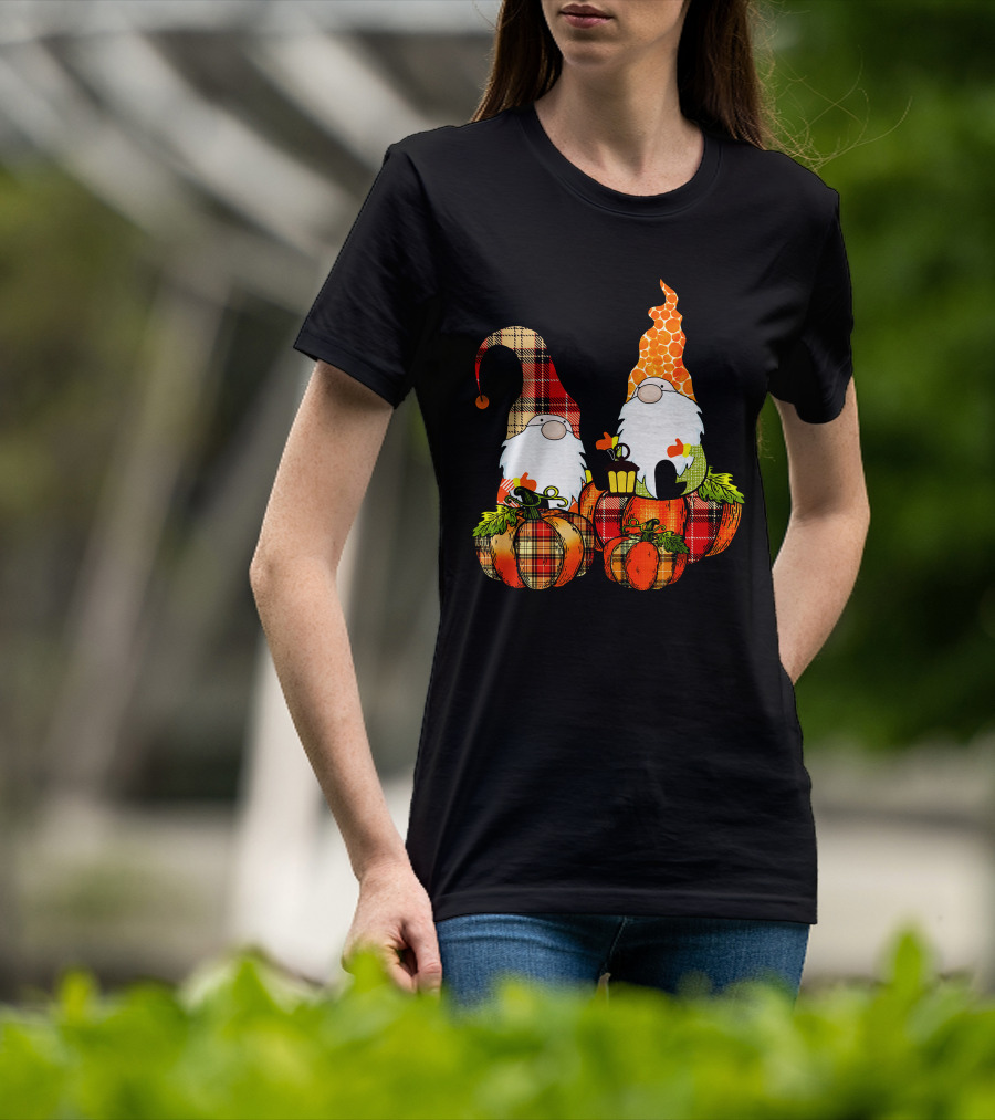 Cute Gnomes Halloween Funny Pumpkin Costume T-Shirt