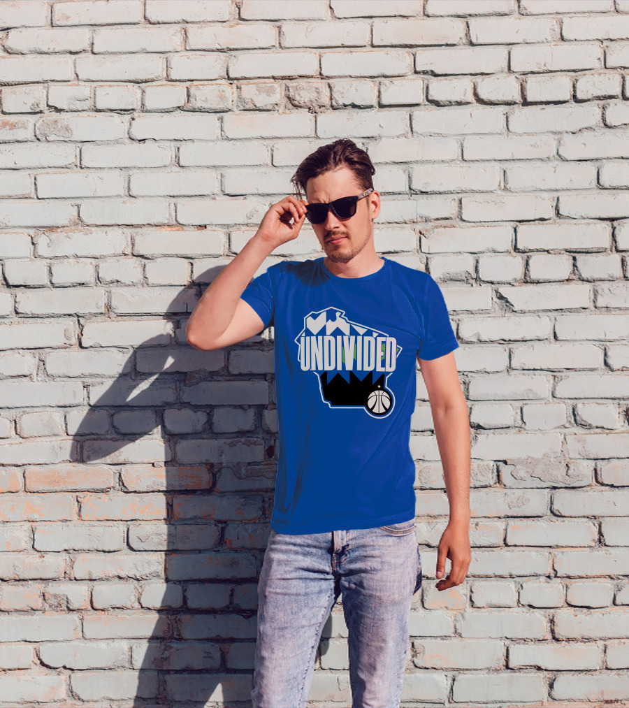 Pat Connaughton Undivided Milwaukee Basketball Map Blue T-Shirt
