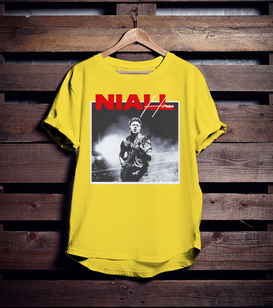 Niall Horan Live Performance Black And White Stage Photo With Red Name Highlight T-Shirt