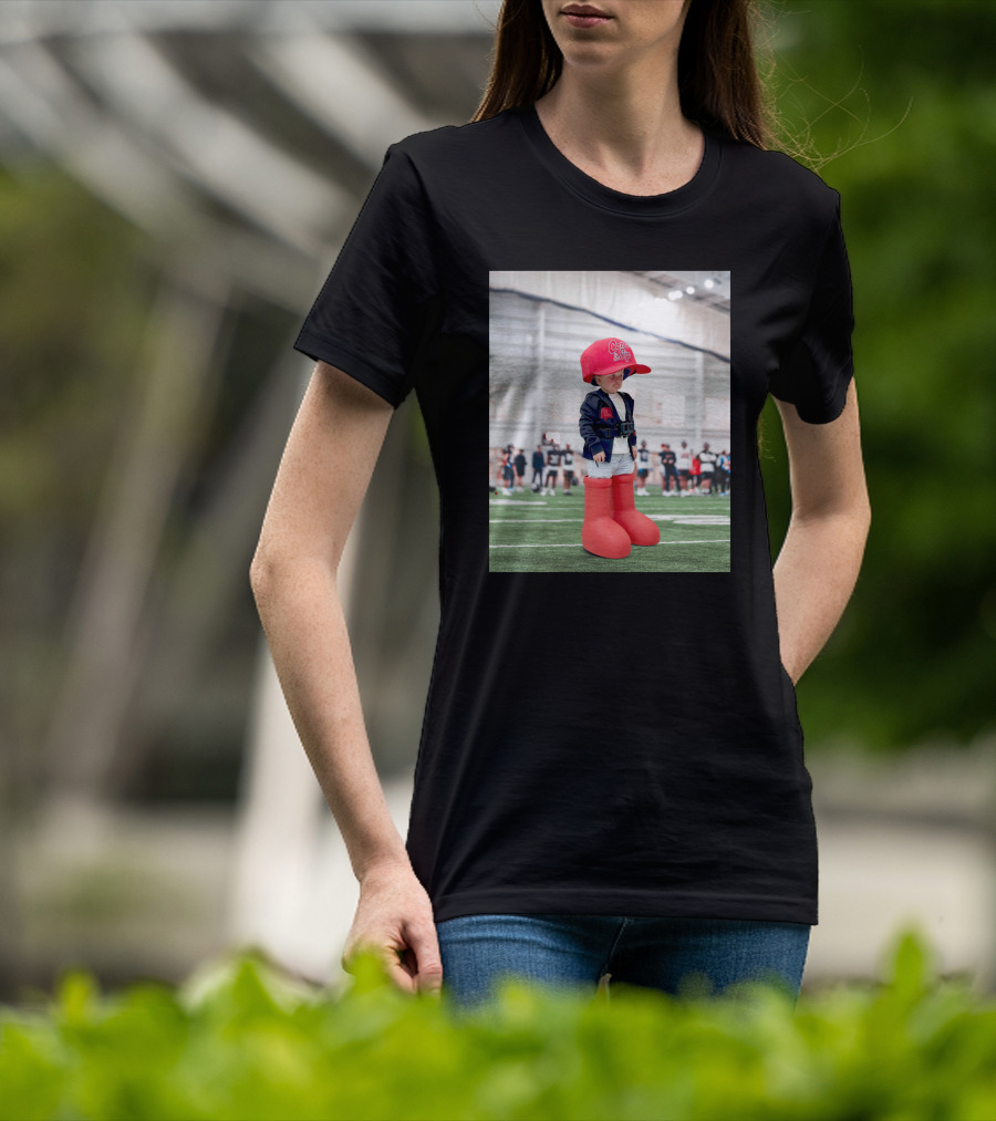 Hasbulla Wearing Come To The Sip Cap And Boots On Football Field T-Shirt