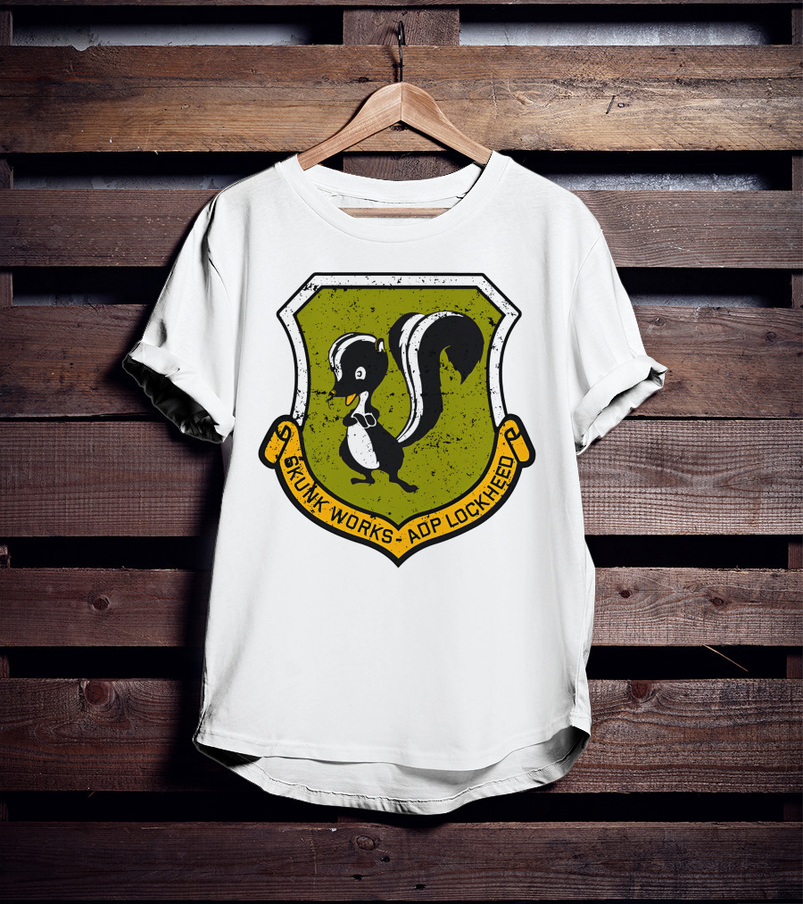 Skunk Works ADP Lockheed Vintage Emblem Badge T-Shirt