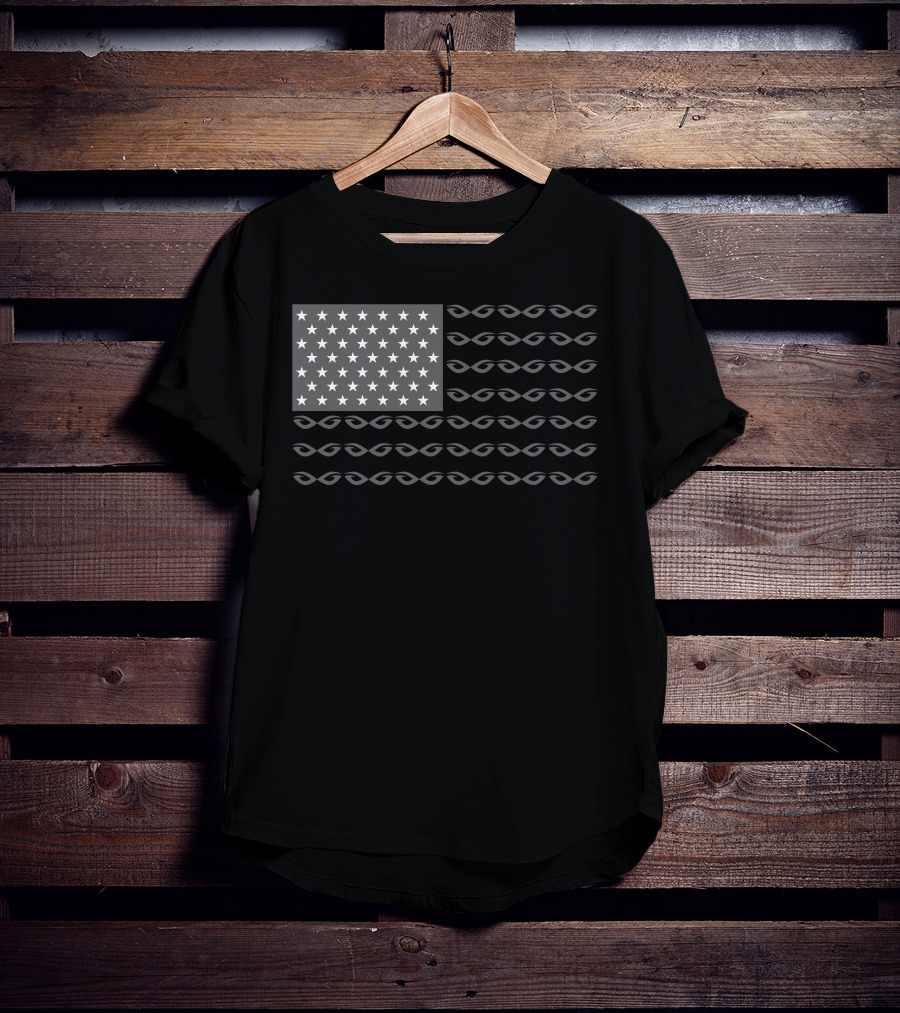 Geeks + Gamers American Flag Nerd Culture Symbol T-Shirt