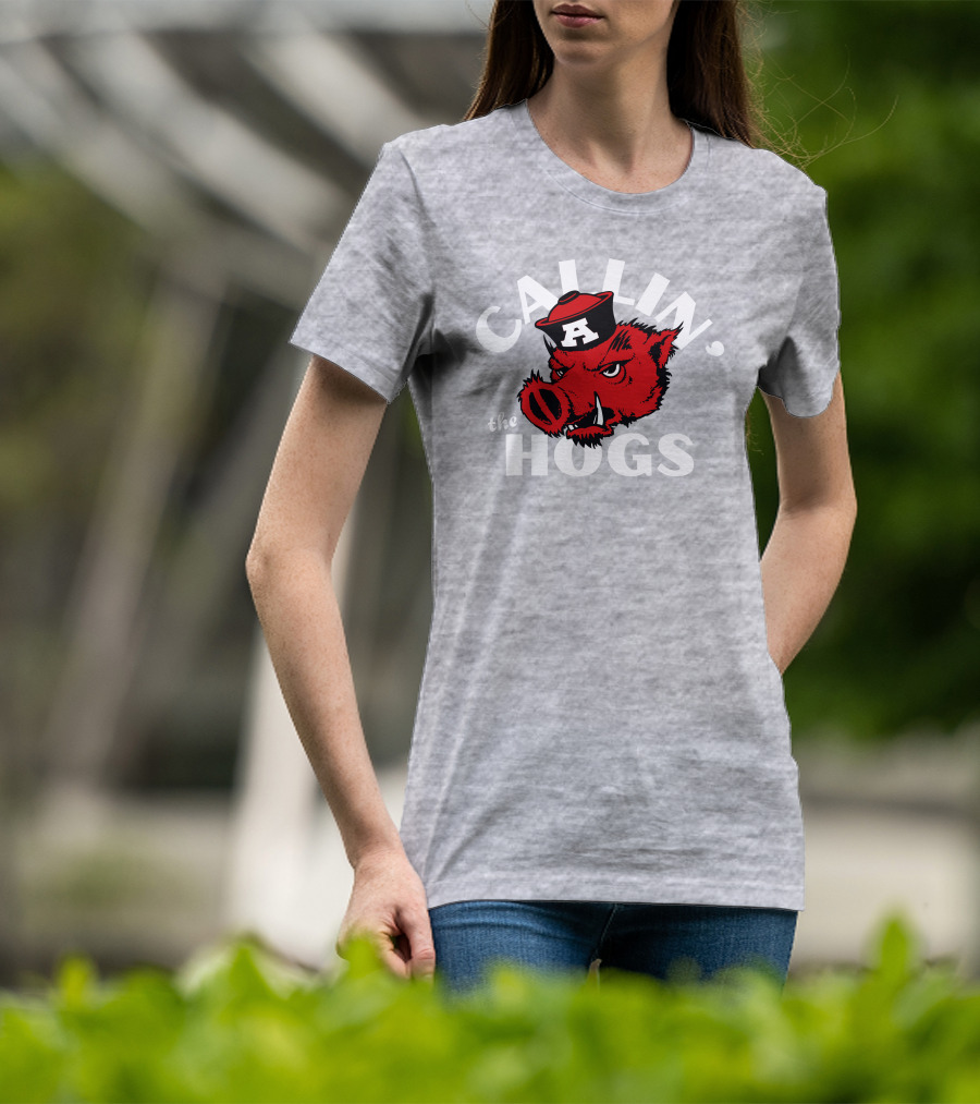 Charlie Hustle Store Callin' The Hogs Arkansas Razorbacks T-Shirt