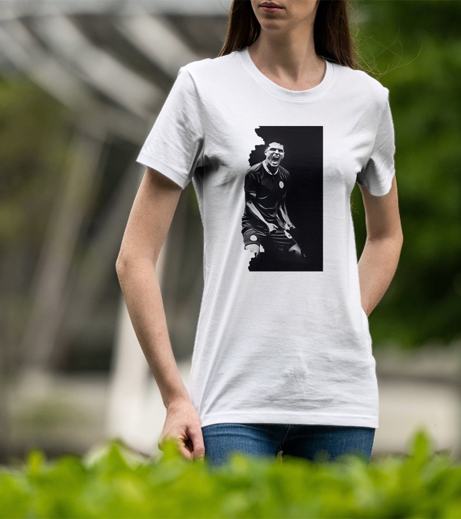 O Monstro Soccer Celebration Iconic Athlete Performance T-Shirt