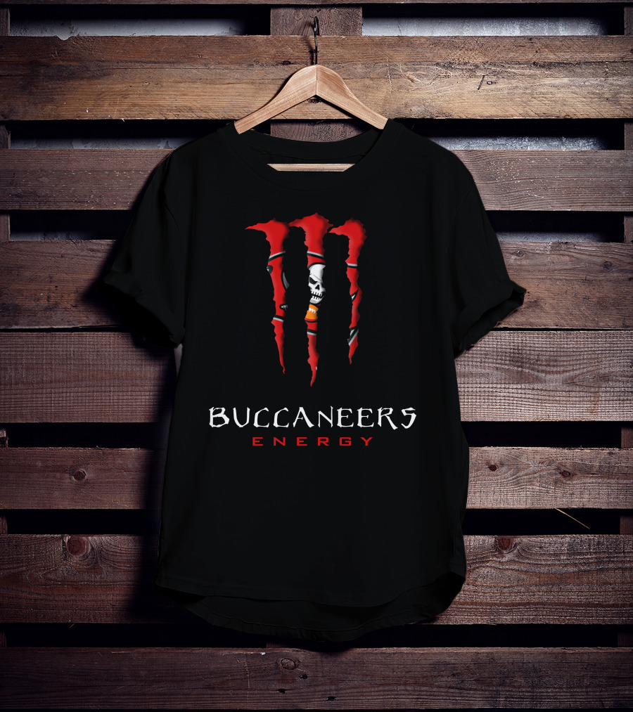Buccaneers Energy Skull Claw Marks T-Shirt