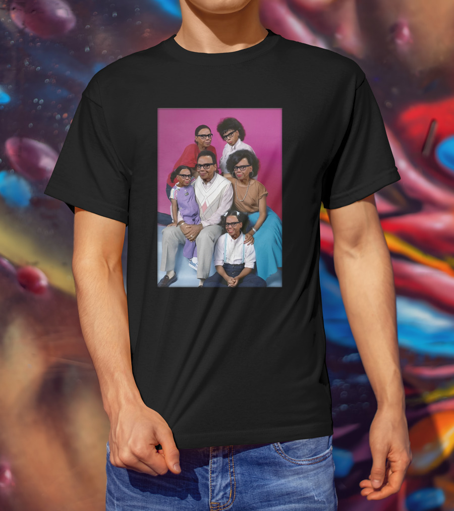 Mcdonkey Designs Keeping Up With The Ru's Family Portrait With Glasses On Pink Background T-Shirt