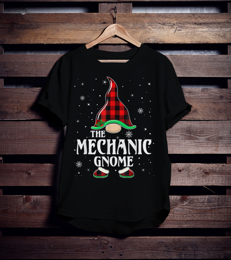 The Mechanic Gnome Buffalo Plaid Christmas Matching Family Holiday Snowflakes T-Shirt