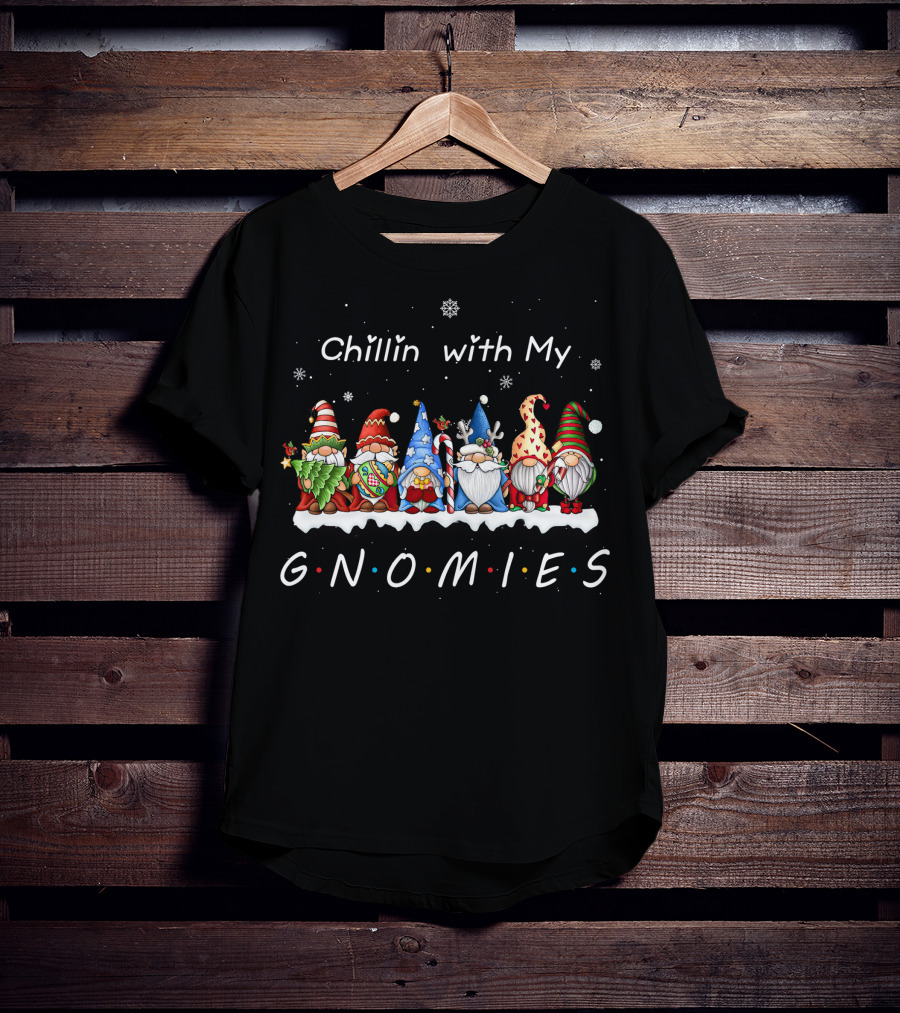 Chillin With My Gnomies Gnome Pajamas Family Christmas Snowflakes T-Shirt