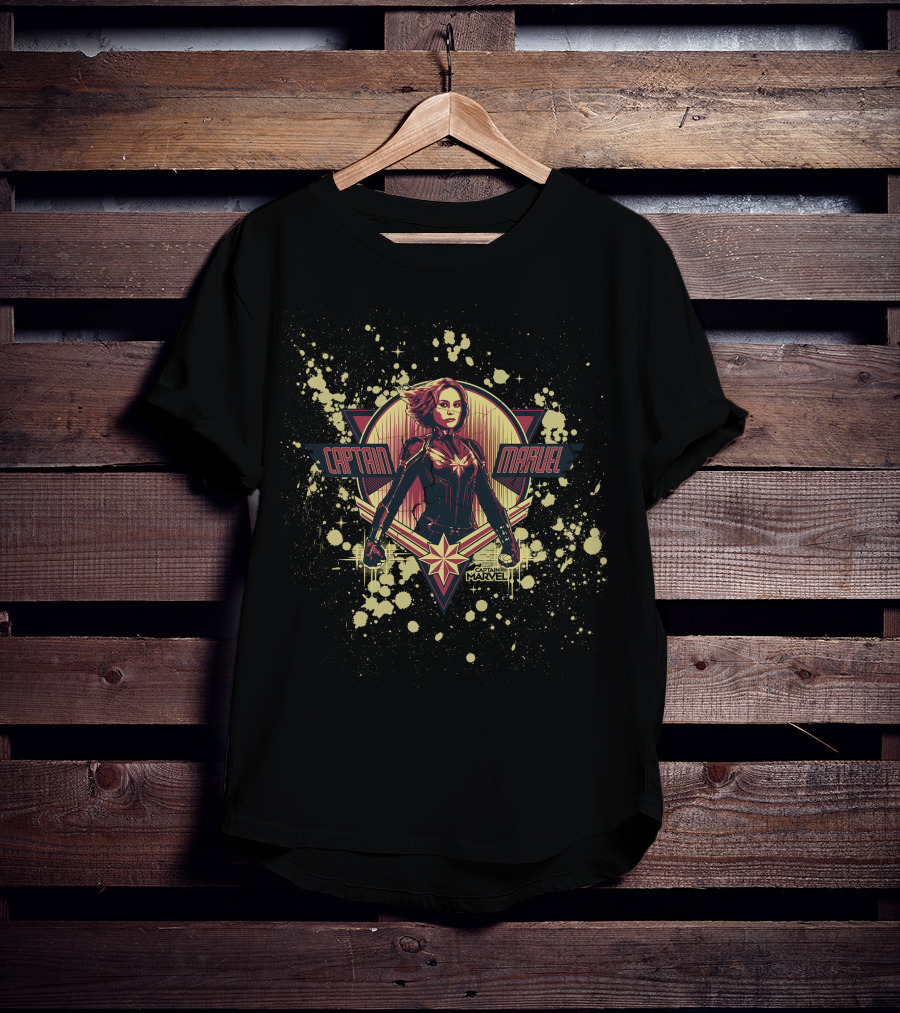 Captain Marvel Cracked Paint Splatter Retro Starburst T-Shirt