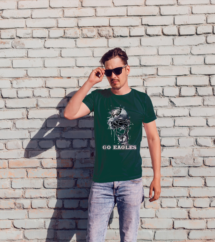 Philadelphia Eagles Helmet Go Eagles T-Shirt