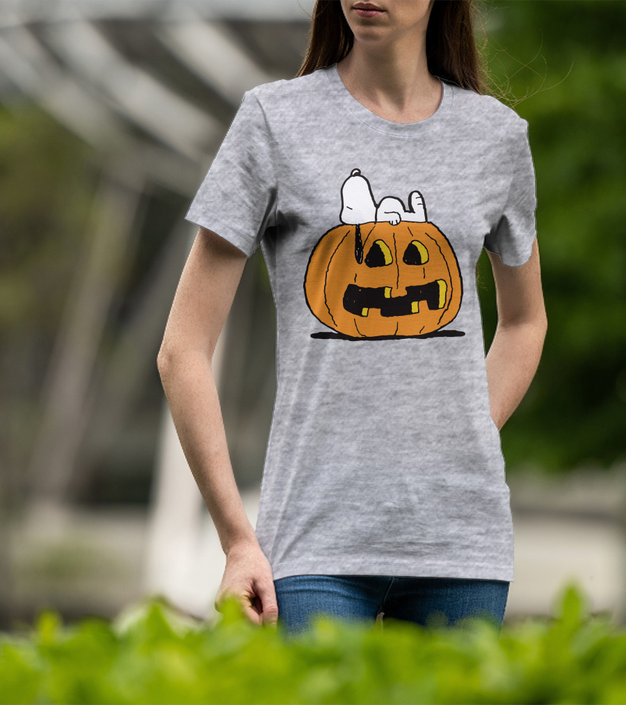 Snoopy Halloween Pumpkin Peanuts T-Shirt