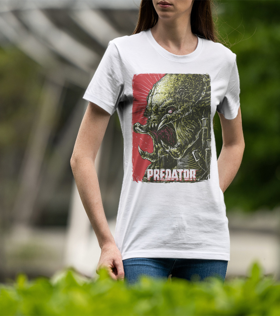 Predator Alien Creature Stylized Artwork Vintage Film T-Shirt