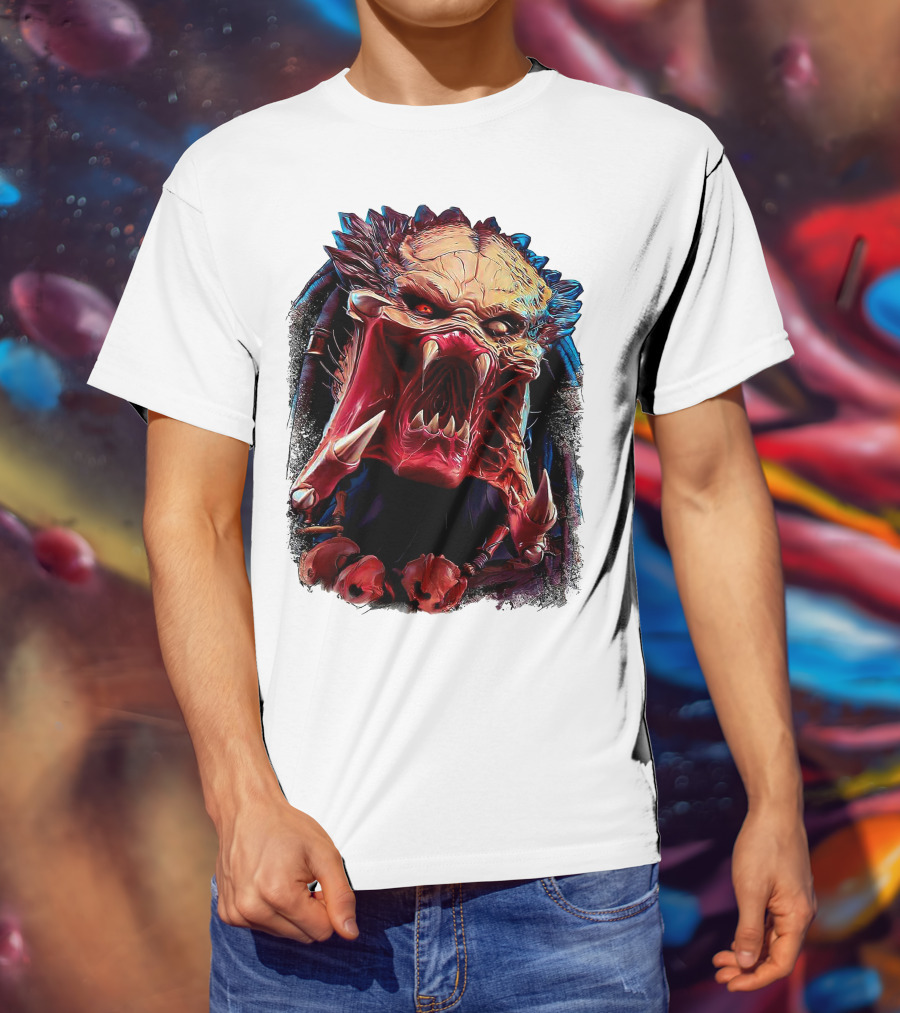 Predator Alien Creature Roaring Face T-Shirt