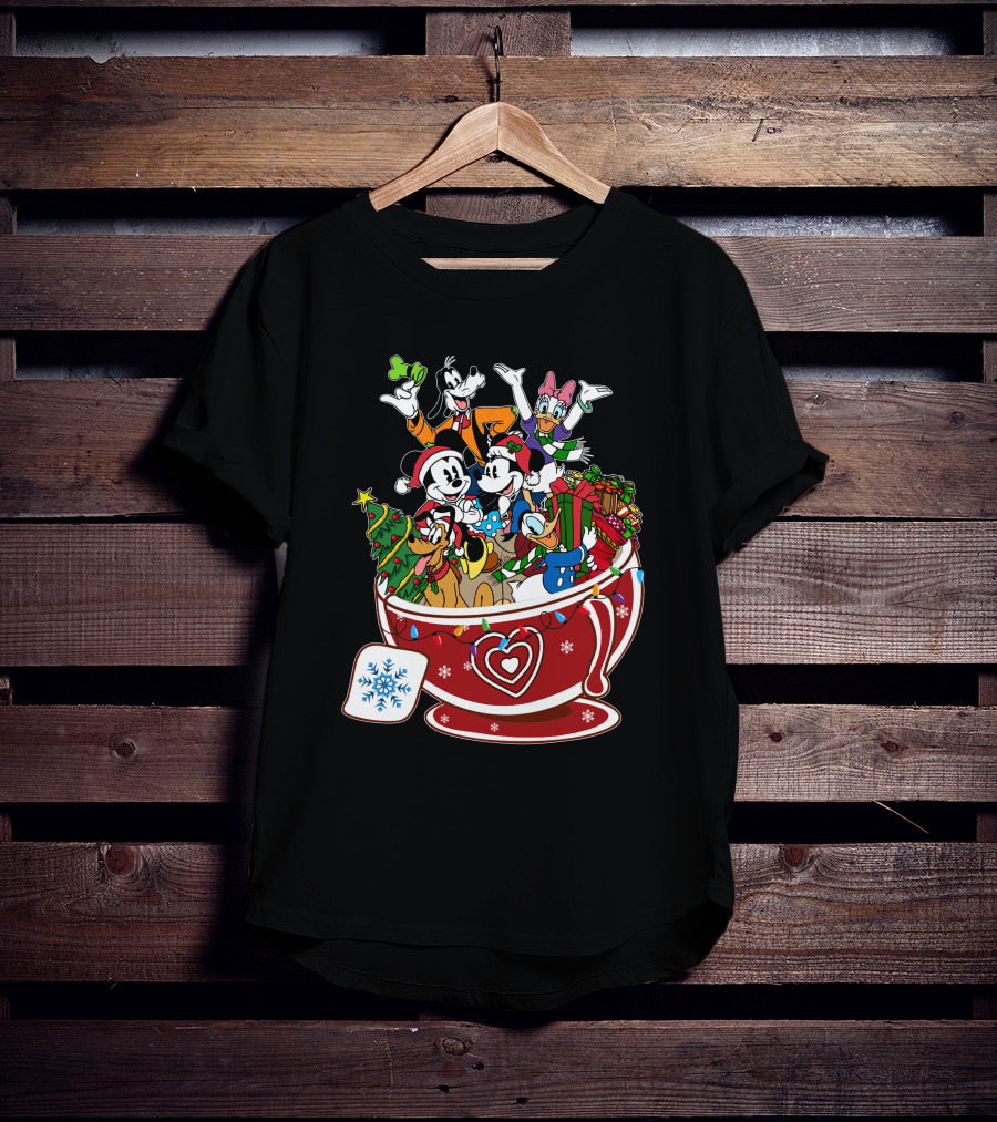 Xmas Minnie Mickey Daisy Donald Goofy Pluto Festive Cup T-Shirt