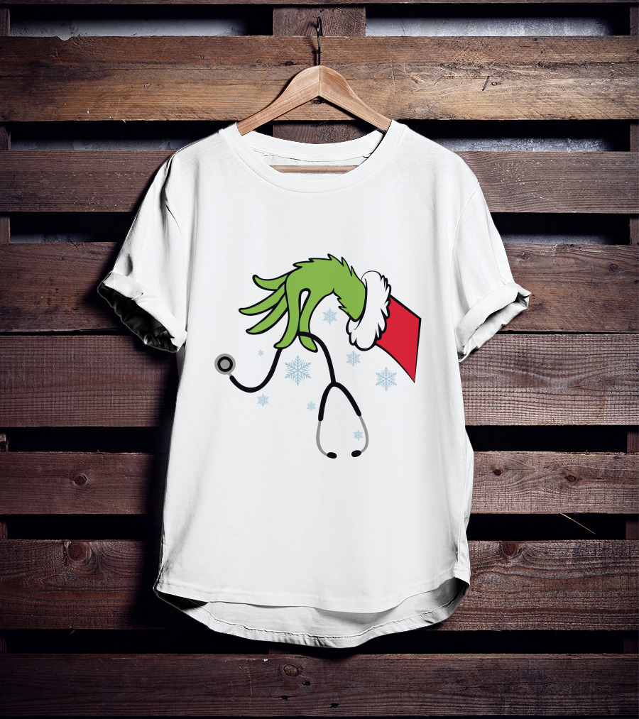Grinch Nurse Christmas Doctor Stethoscope Hand Snowflakes T-Shirt