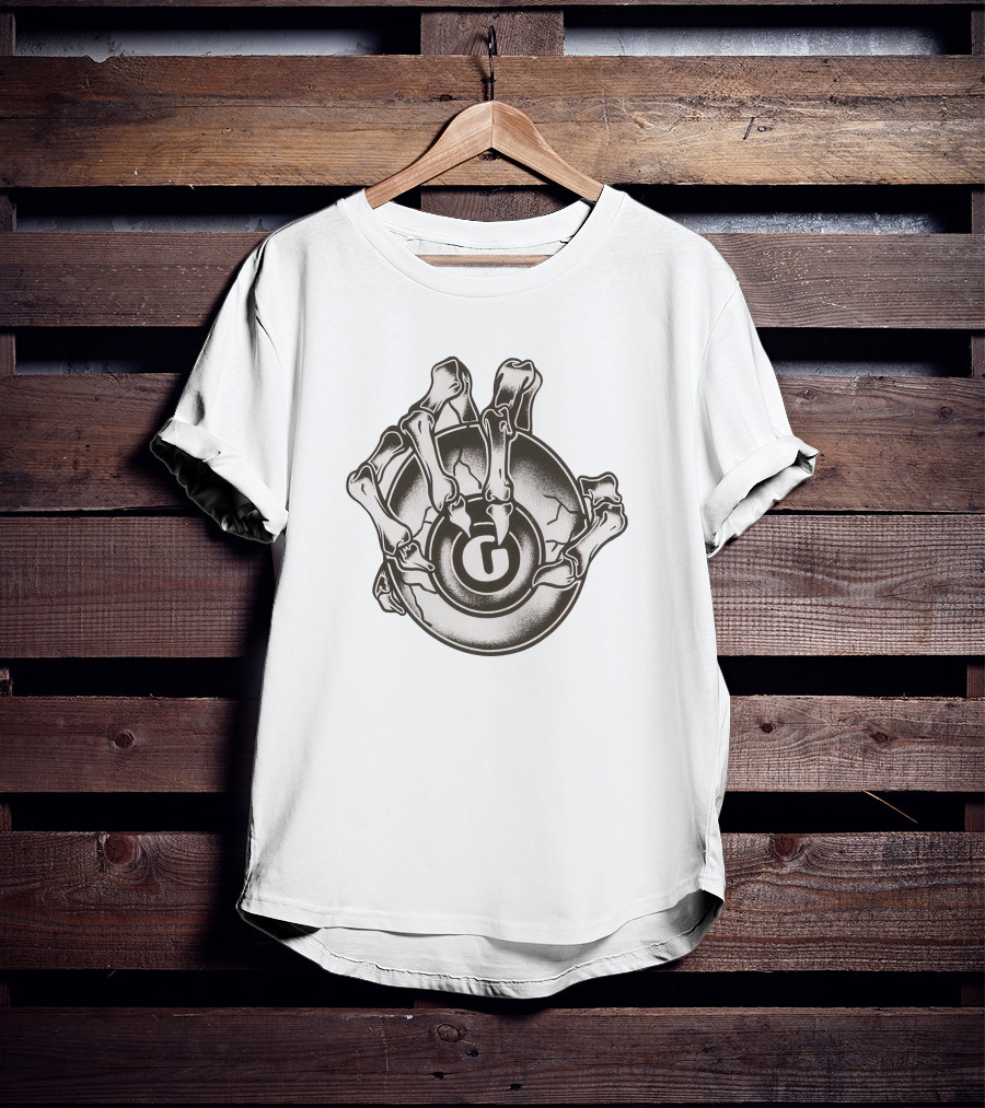 Big G-Ball Skeleton Hand Grasping G Cracked Sphere T-Shirt