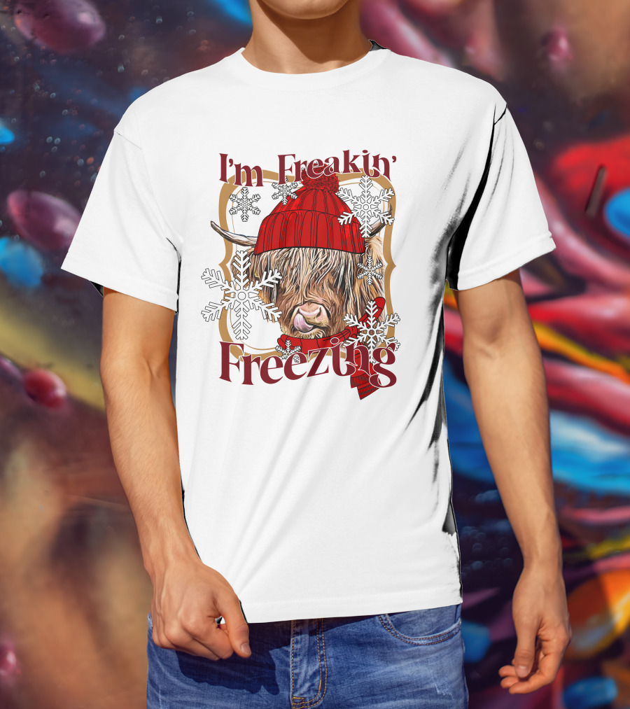 I'm Freakin' Freezing Highland Cow Snowflakes Winter T-Shirt