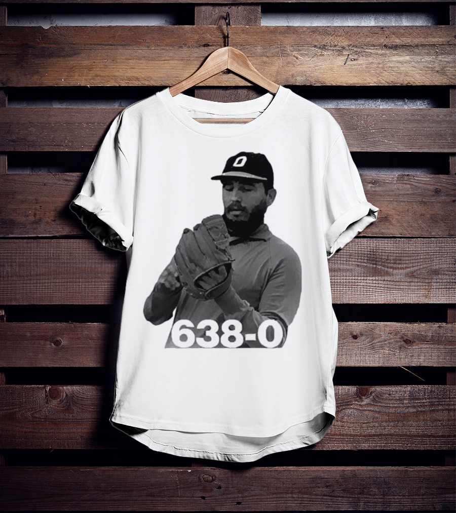 Castro 638-0 Baseball Pitcher Image With Cap Displaying 'O' T-Shirt