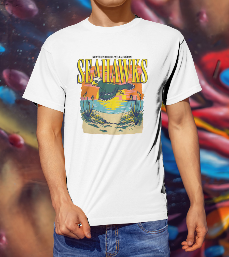 North Carolina Wilmington Seahawks Throwback Retro Beach Sunset Scene T-Shirt
