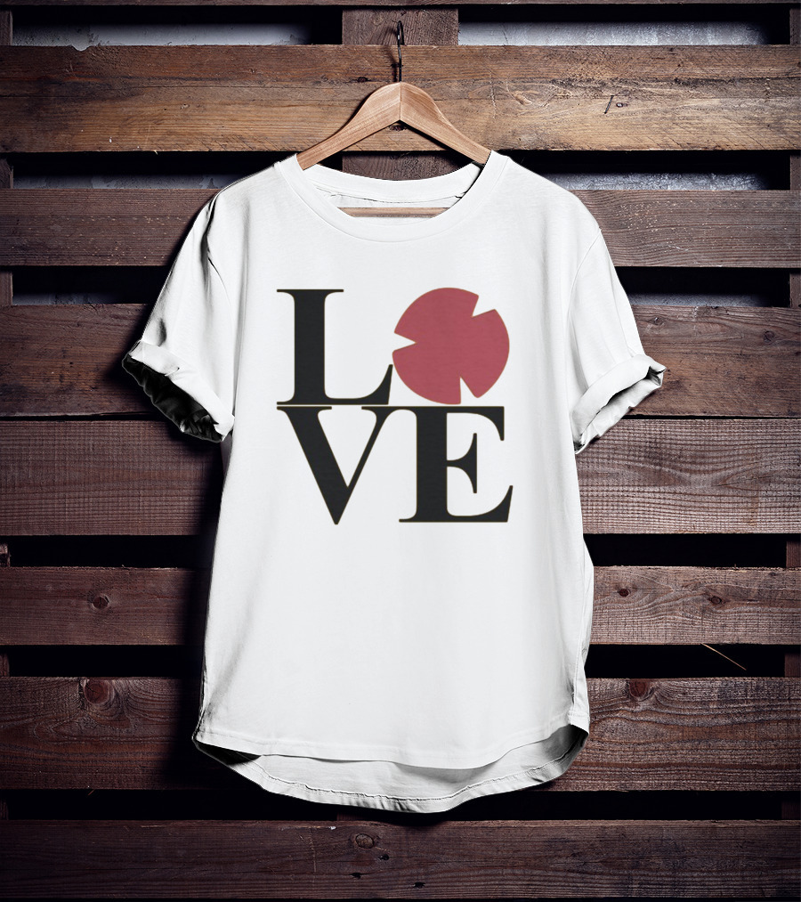 LOVE Black And Pink Circle T-Shirt