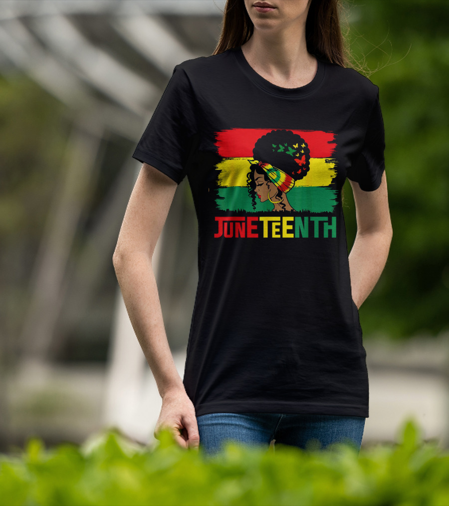 Juneteenth Remembering My Ancestors Celebrate Black Freedom Afro Woman Rasta Colors Flags T-Shirt