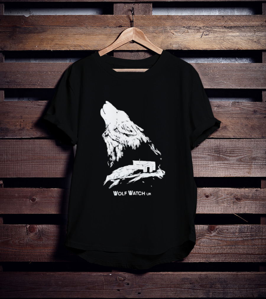 Wolf Watch UK Howling Wolf Nature Scene T-Shirt