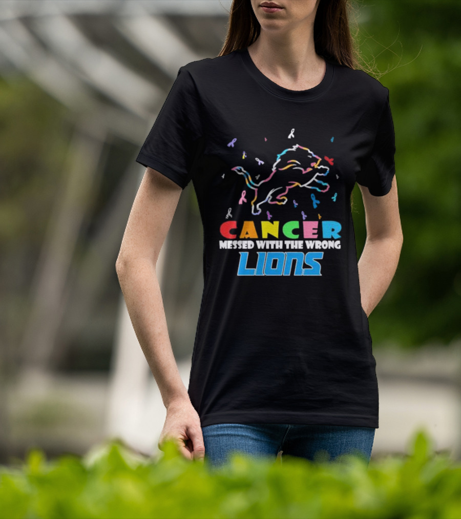 Cancer Messed With The Wrong Lions Detroit T-Shirt