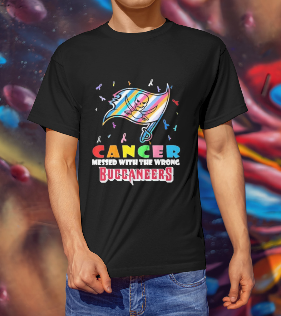 Cancer Messed With The Wrong Buccaneers Rainbow Skull Flag And Ribbons T-Shirt