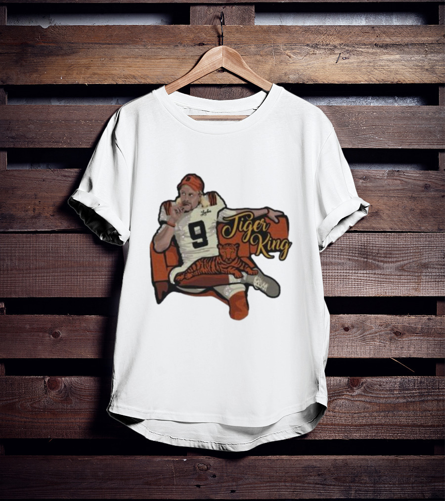 Cincinnati 9 Tiger King Football Player With Orange-Striped Tiger T-Shirt