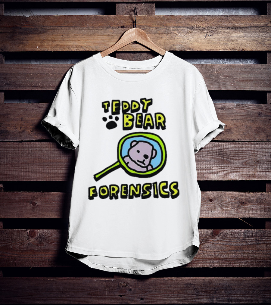 Teddy Bear Forensics Bear With Magnifying Glass T-Shirt