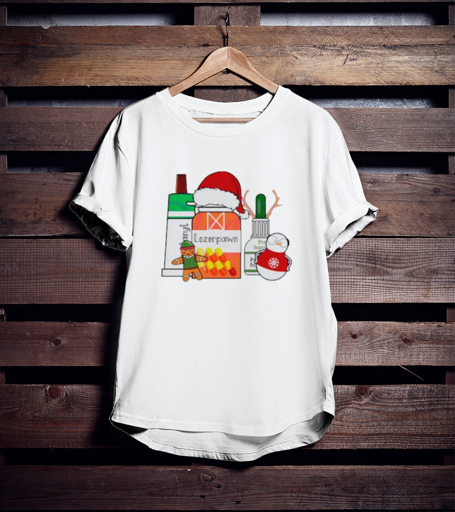 Christmas Pharmacy Technician Santa Hat Pill Bottles Gingerbread Snowman T-Shirt