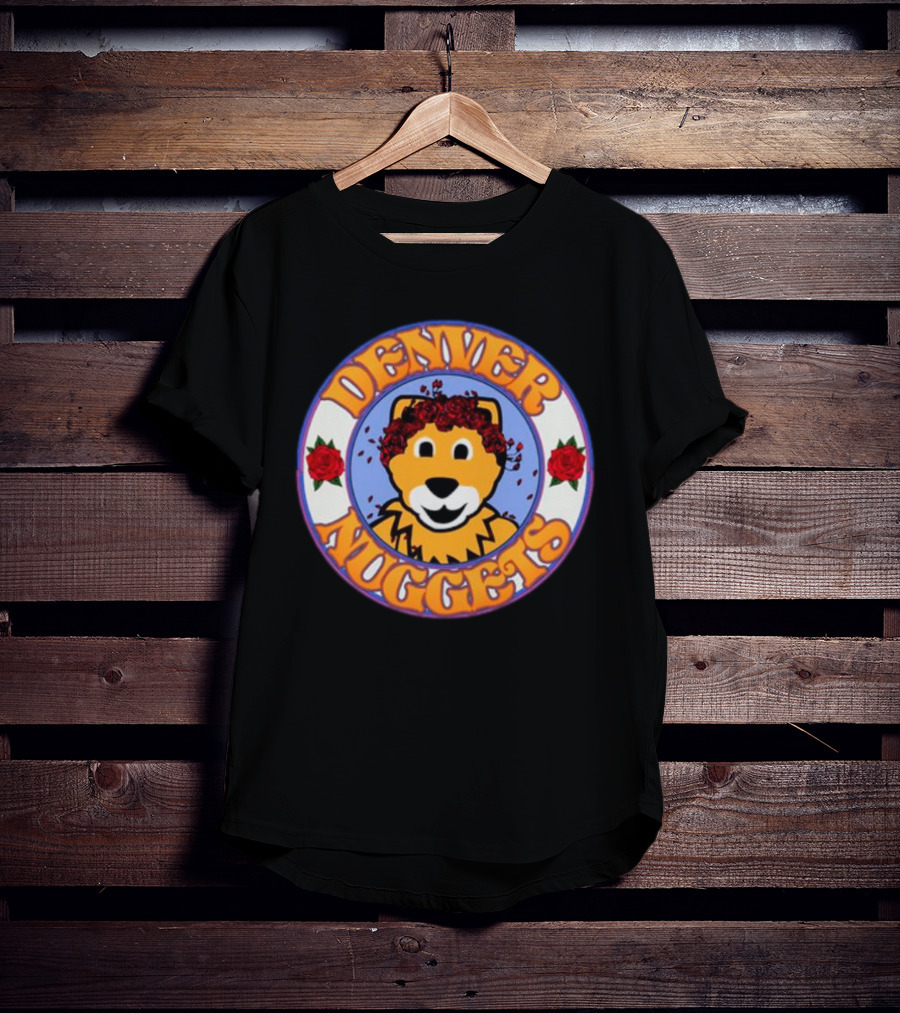 Denver Nuggets Bear Head Surrounded By Red Roses T-Shirt