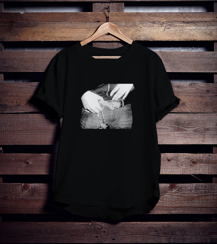 Birdloaf Bat Buckle Monochrome Close-Up T-Shirt