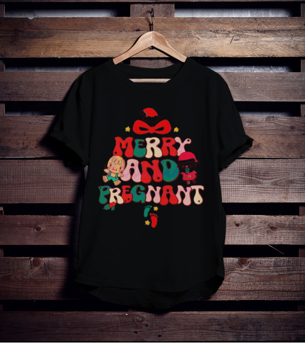 Merry And Pregnant Christmas Tree Baby Reveal With Santa Hat And Gingerbread People T-Shirt